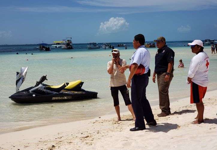 motos acuáticas en isla mujeres