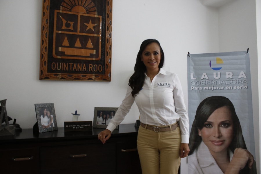 LAURA FERNADEZ PUERTO MORELOS