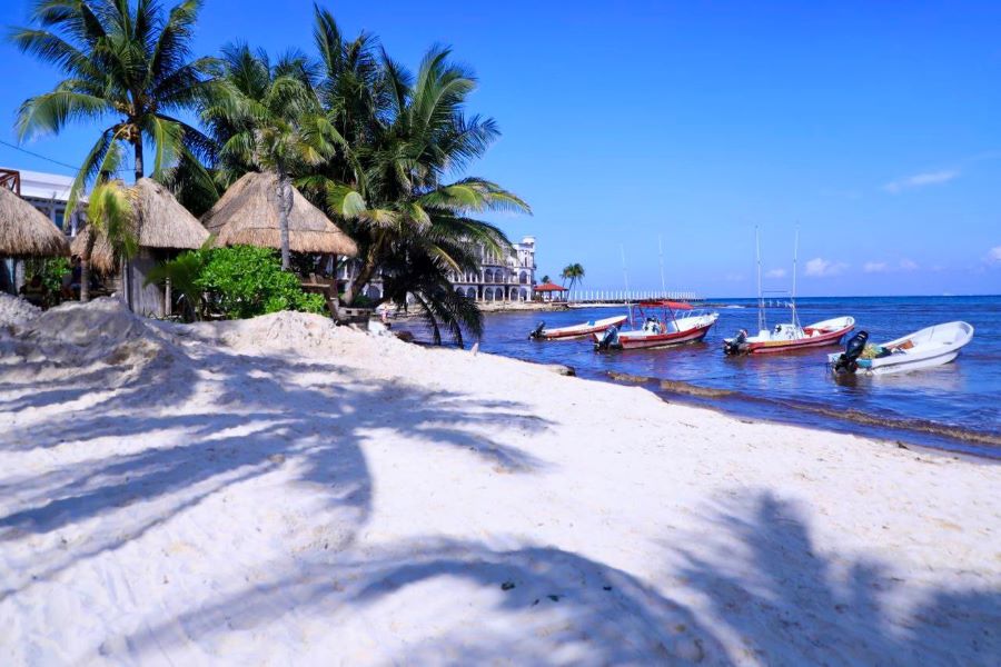 el recodo beach playa del carmen