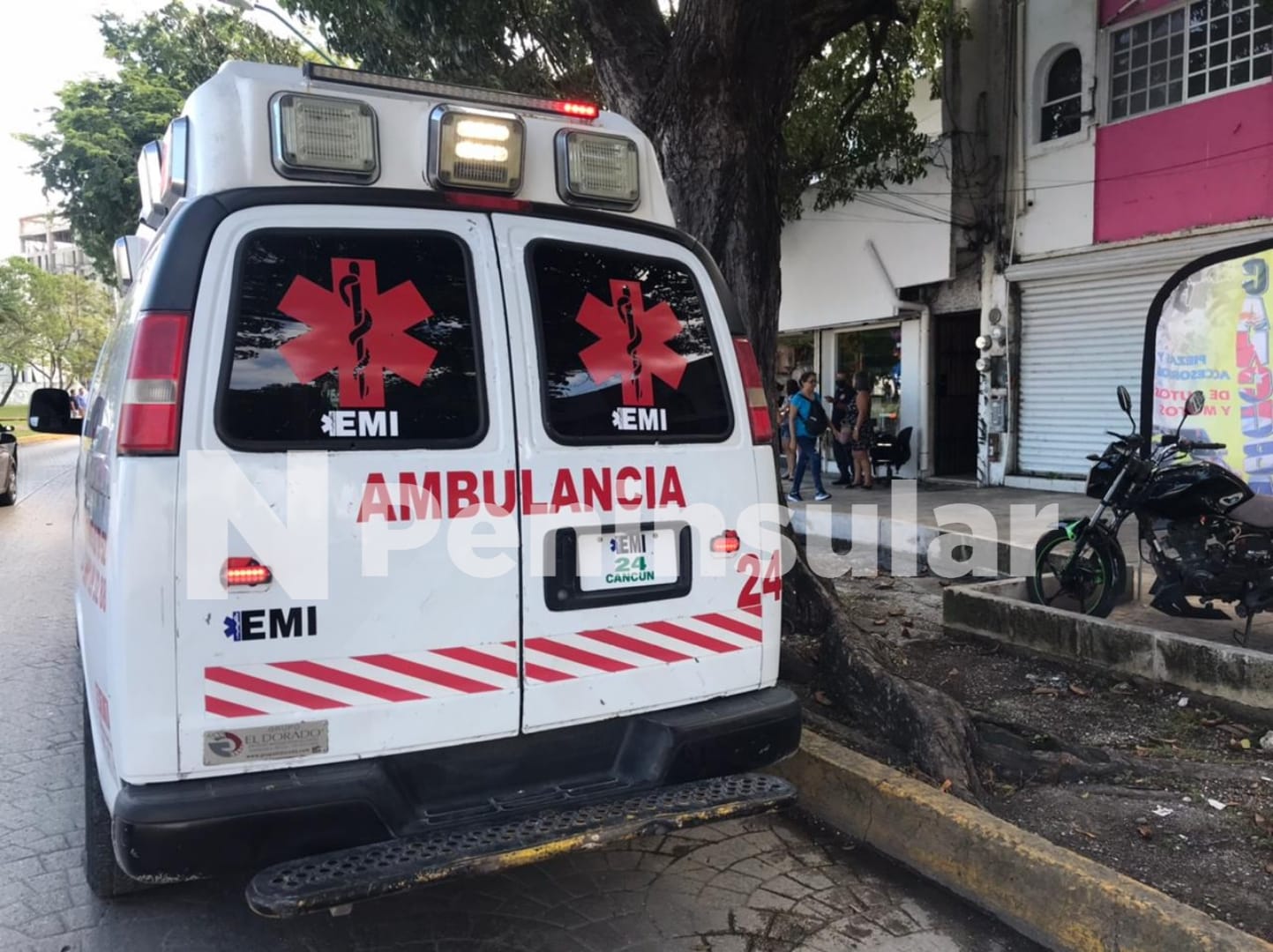 Descubren En Cuartería El Cuerpo De Una Mujer 