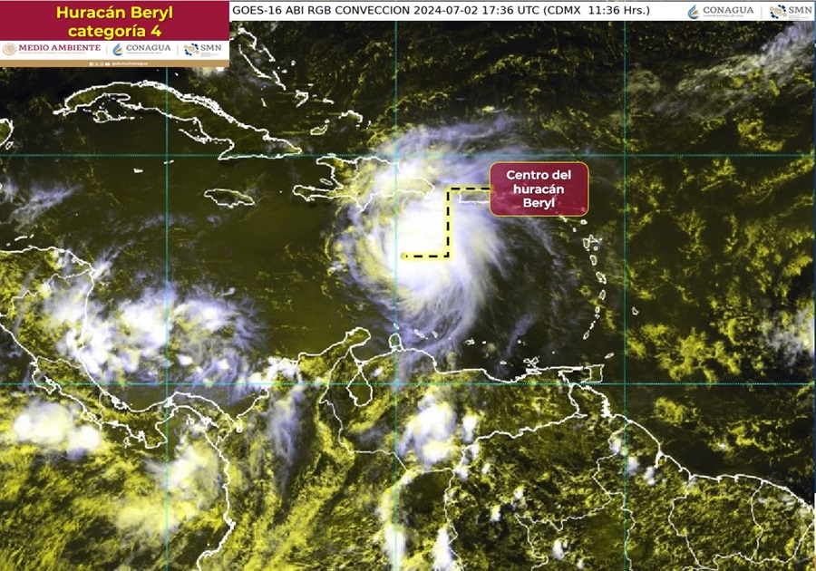 El huracán "Beryl" disminuye a categoría 4